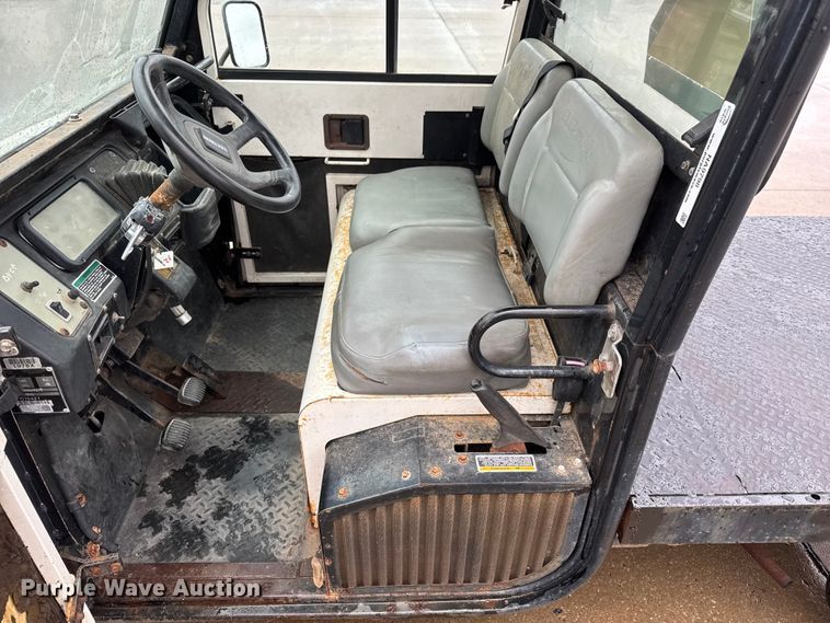 image for item NA9798 2003 Cushman Haulster 660K6 EFI MT utility vehicle