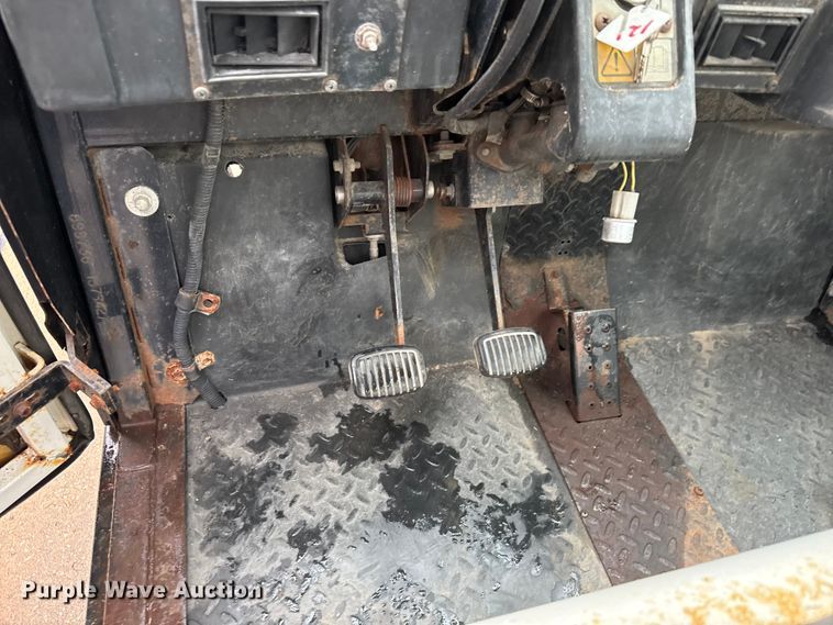 image for item NA9798 2003 Cushman Haulster 660K6 EFI MT utility vehicle