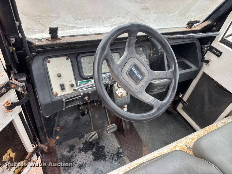 image for item NA9798 2003 Cushman Haulster 660K6 EFI MT utility vehicle