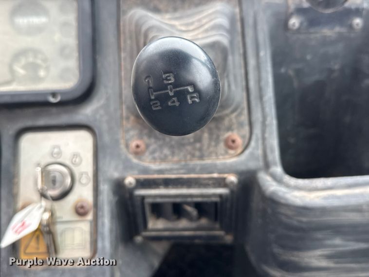 image for item NA9798 2003 Cushman Haulster 660K6 EFI MT utility vehicle