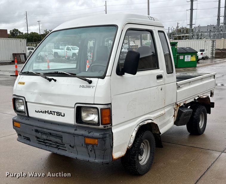image for item NA9799 1996 Daihatsu S80LP–JTRK mini truck