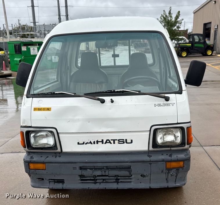 image for item NA9799 1996 Daihatsu S80LP–JTRK mini truck