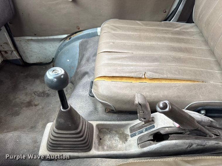 image for item NA9799 1996 Daihatsu S80LP–JTRK mini truck