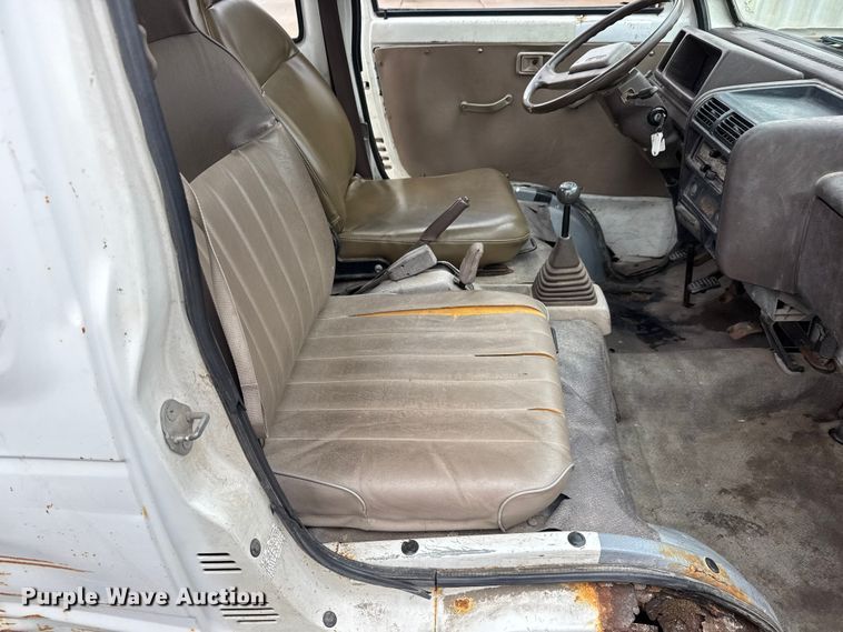 image for item NA9799 1996 Daihatsu S80LP–JTRK mini truck