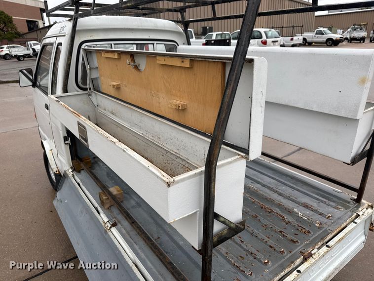 image for item NA9800 Daihatsu S80LP-JTRK mini truck