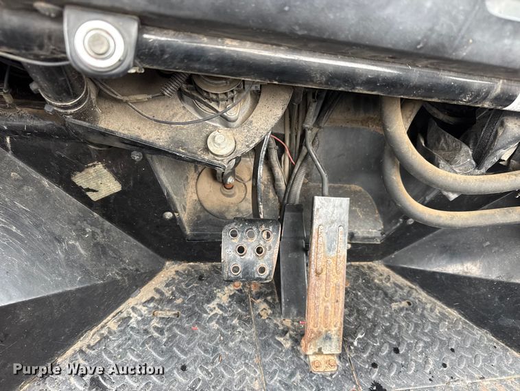 image for item NA9801 2018 Kawasaki Mule 4010 utility vehicle