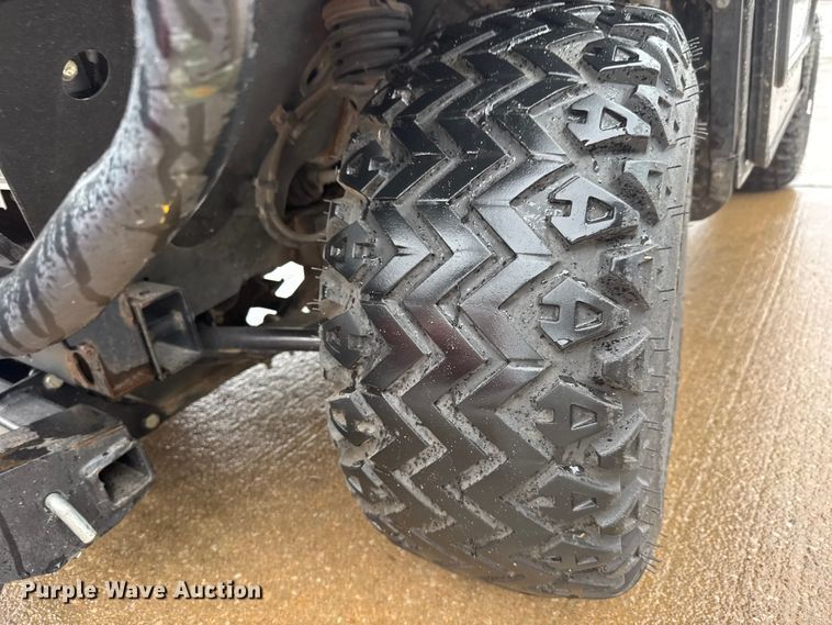 image for item NA9801 2018 Kawasaki Mule 4010 utility vehicle