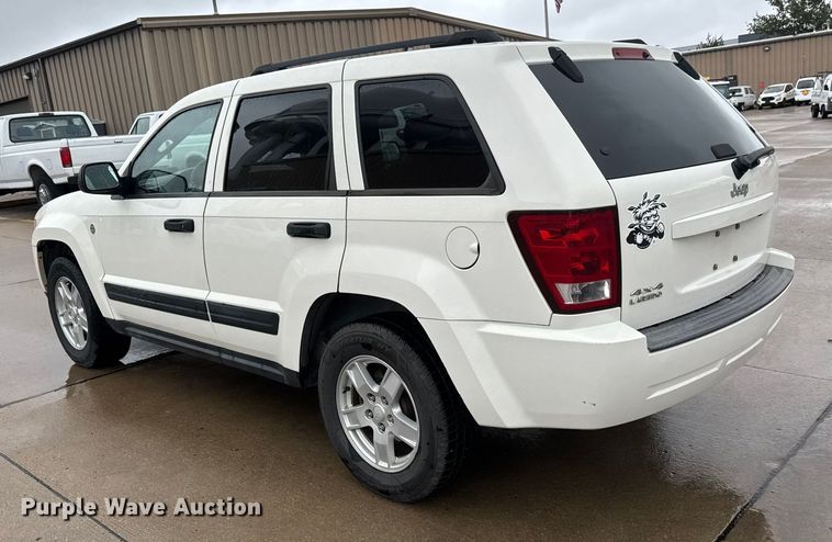 image for item NA9803 2006 Jeep Grand Cherokee Laredo SUV