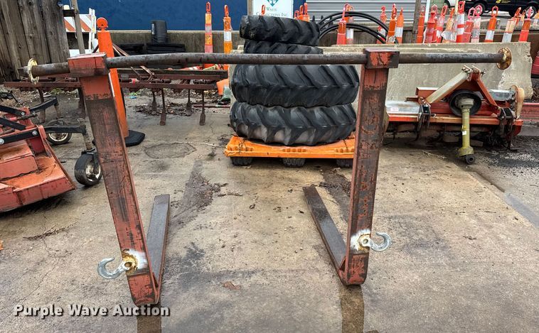 image for item NA9806 Wheel loader forks