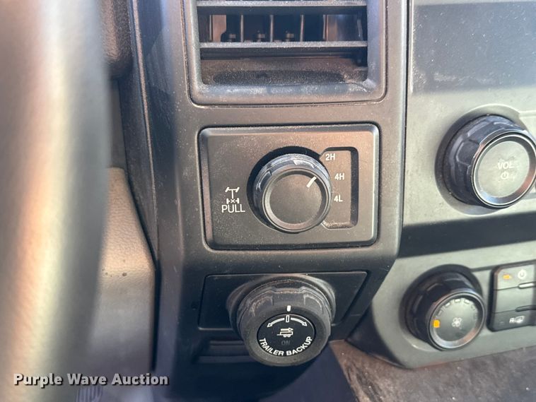 image for item NA9827 2019 Ford F150 XL Police Responder Crew Cab pickup truck