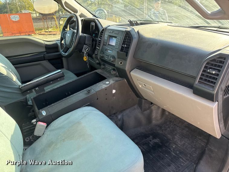 image for item NA9827 2019 Ford F150 XL Police Responder Crew Cab pickup truck