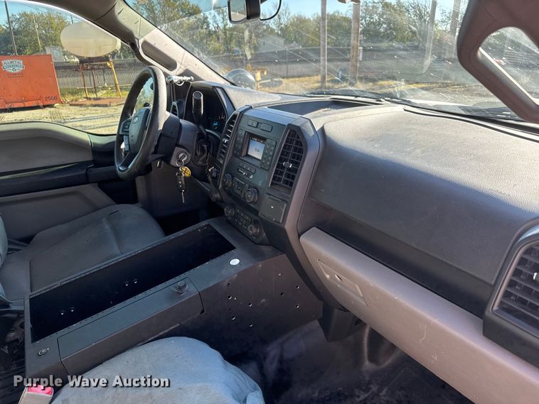 image for item NA9828 2020 Ford F150 XL Police Responder Crew Cab pickup truck