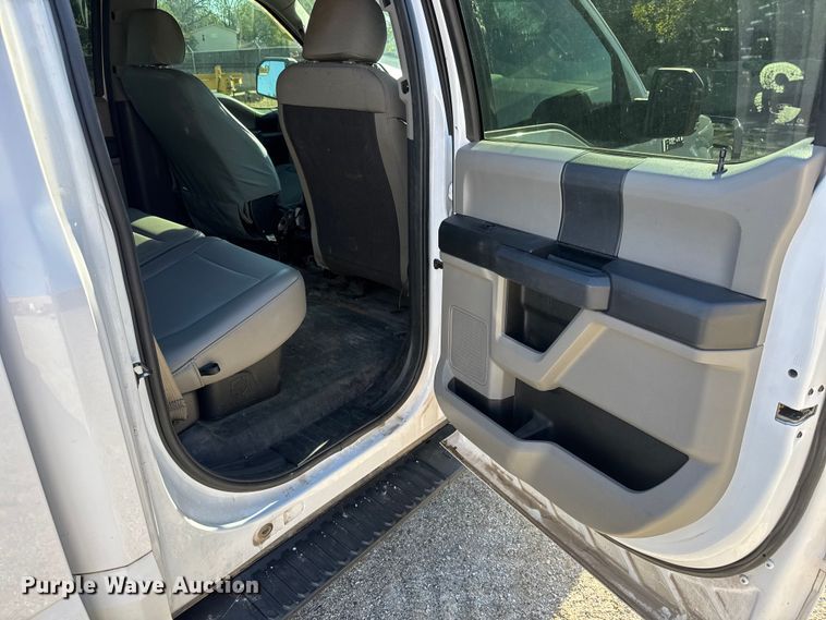 image for item NA9828 2020 Ford F150 XL Police Responder Crew Cab pickup truck