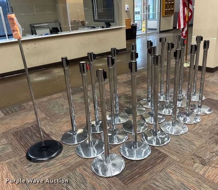 image for item NA9944 (20) Tensabarrier Tensator stanchions