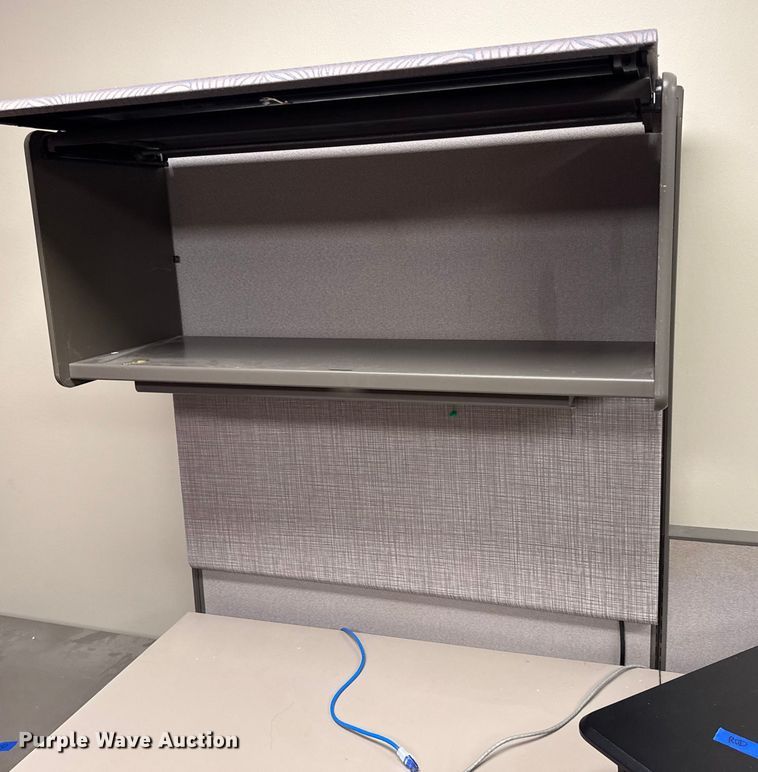 image for item NA9946 Office furniture