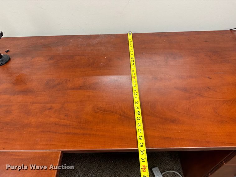 image for item NA9947 Desk