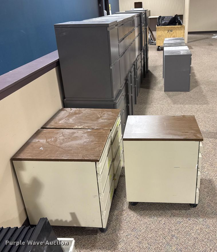 image for item NA9951 (28) filing cabinets