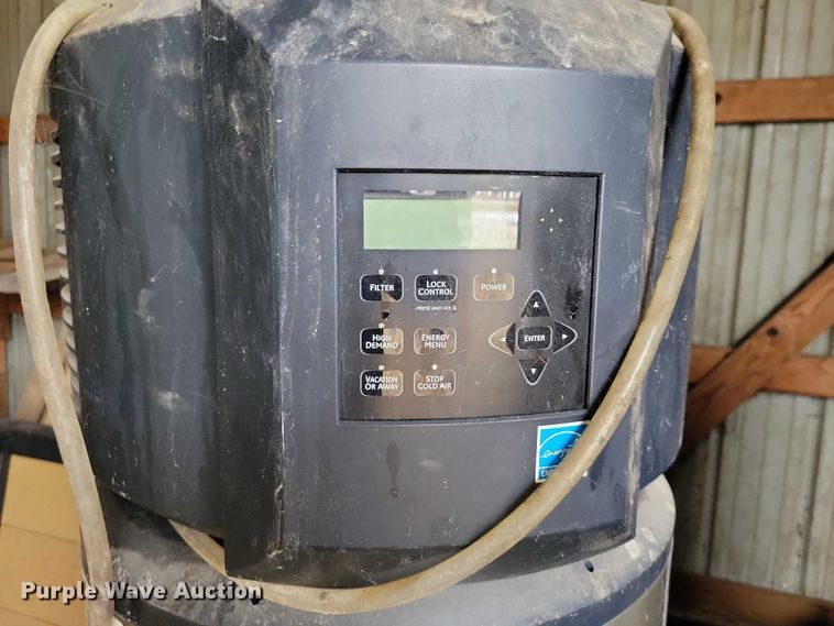 image for item NO9751 (2) water heaters