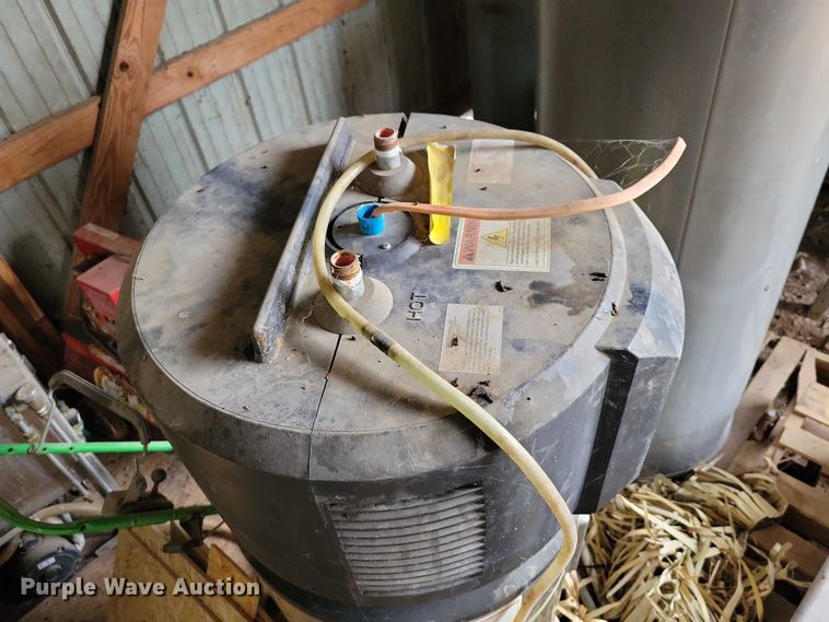 image for item NO9751 (2) water heaters