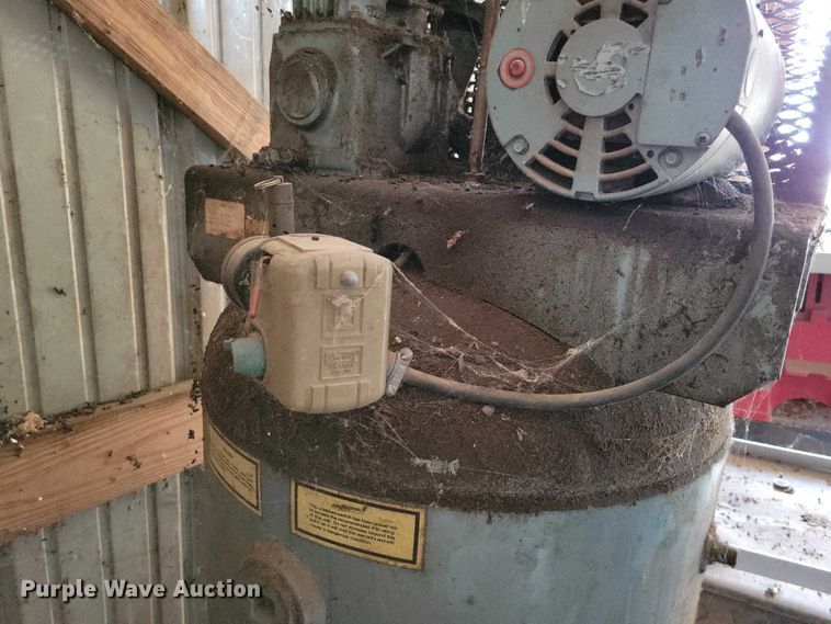 image for item NO9752 C-Aire air compressor