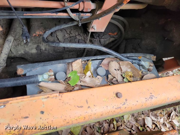 image for item NO9757 1978 John Deere 570A motor grader