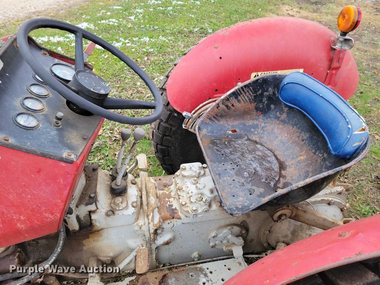 image for item NO9758 Massey Ferguson 230 tractor