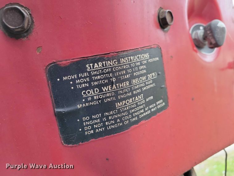 image for item NO9758 Massey Ferguson 230 tractor