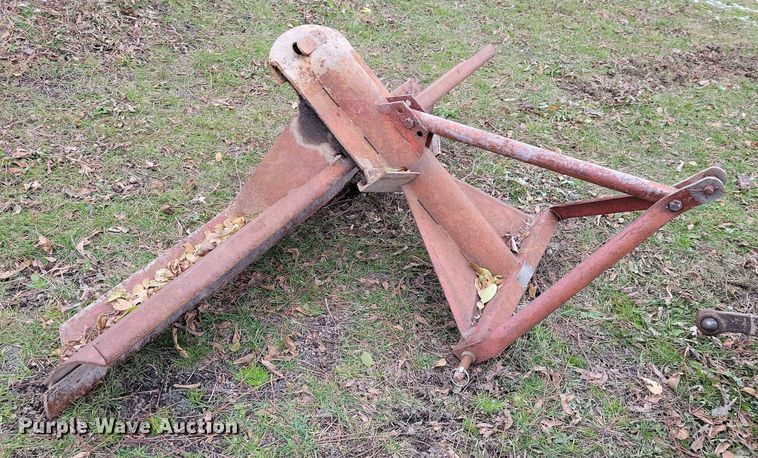 image for item NO9758 Massey Ferguson 230 tractor