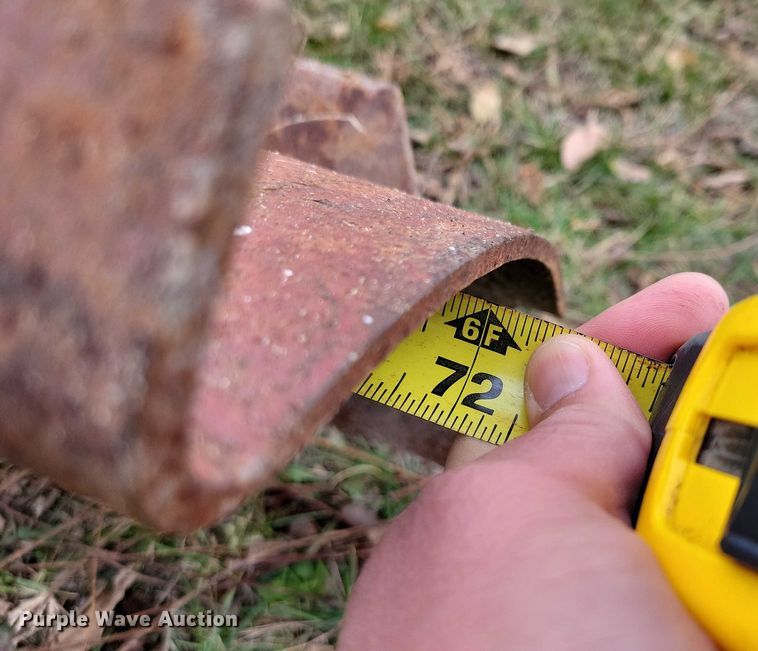 image for item NO9758 Massey Ferguson 230 tractor