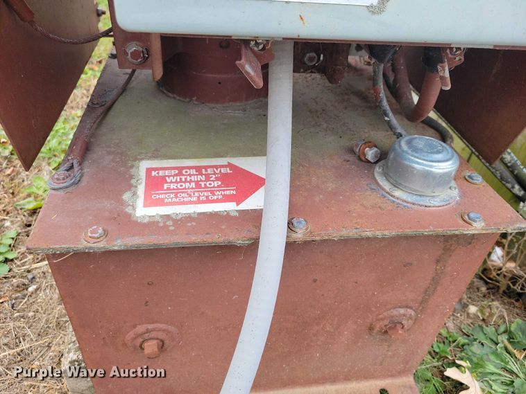 image for item NO9759 Galbreath Pack-Man hydraulic trash compactor