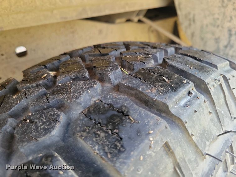 image for item NO9760 1992 Ford F150 pickup truck