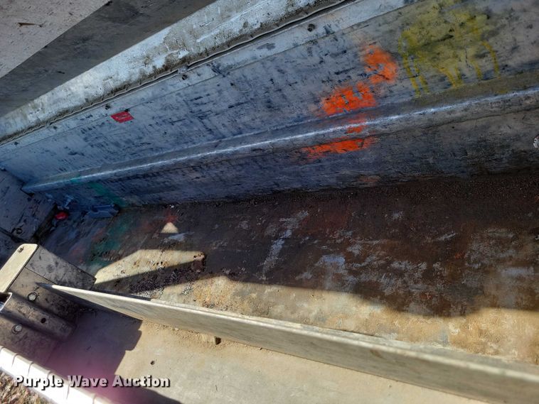 image for item NO9761 1994 Chevrolet K1500 Ext. Cab pickup truck