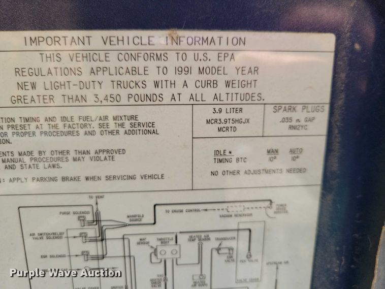 image for item NO9762 1991 Dodge D150 pickup truck