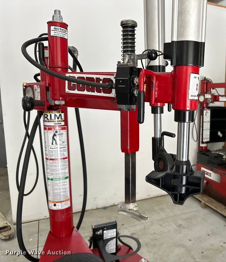 image for item DF8634 Coats 80C tire machine