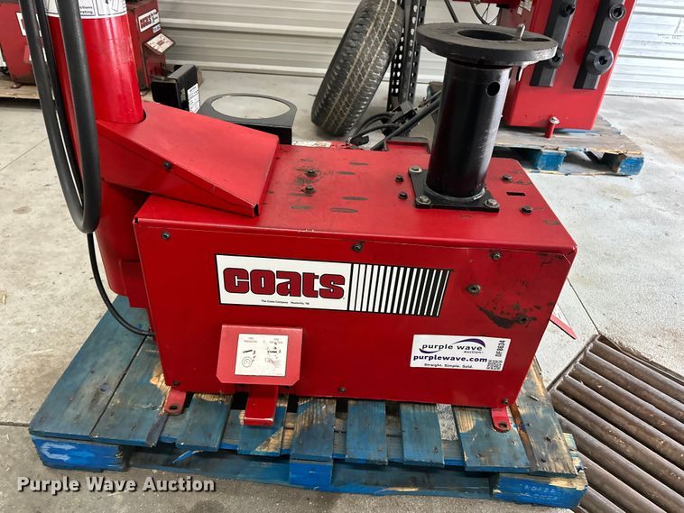 image for item DF8634 Coats 80C tire machine