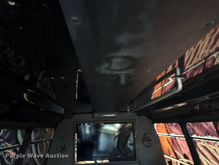 image for item DJ7875 2004 Ford E450 party bus