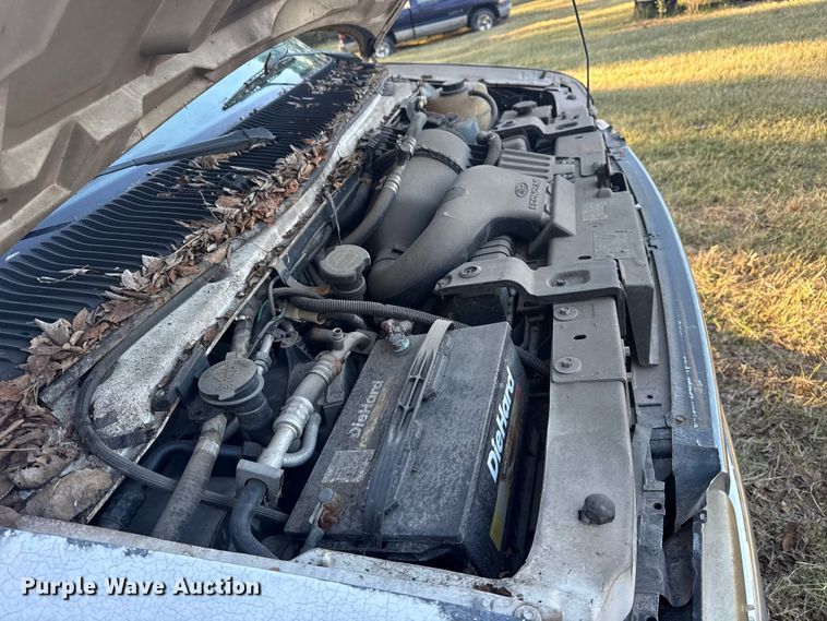 image for item DJ7875 2004 Ford E450 party bus