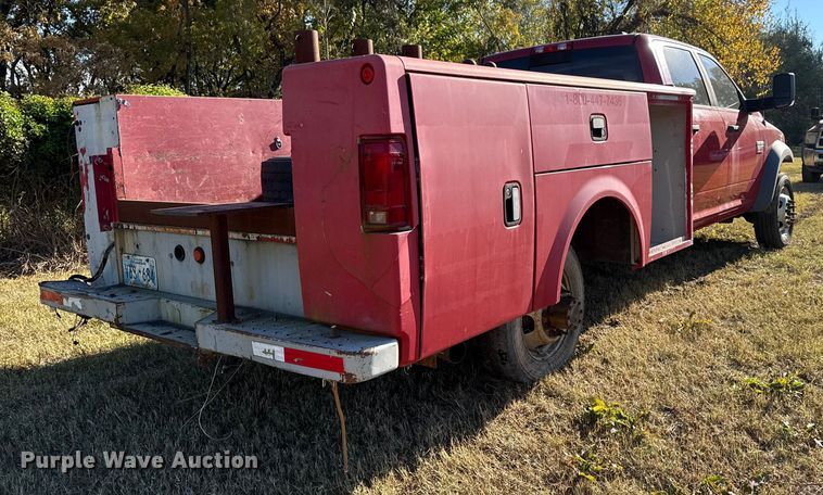 image for item DJ7876 2011 Dodge Ram 5500 Crew Cab utility / service truck