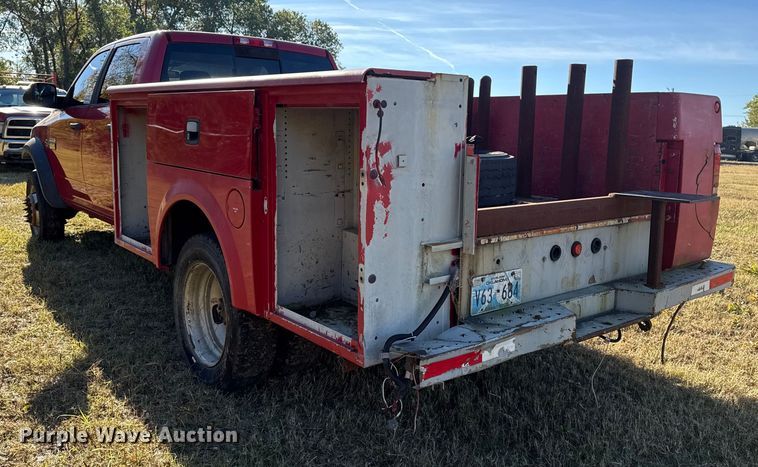 image for item DJ7876 2011 Dodge Ram 5500 Crew Cab utility / service truck