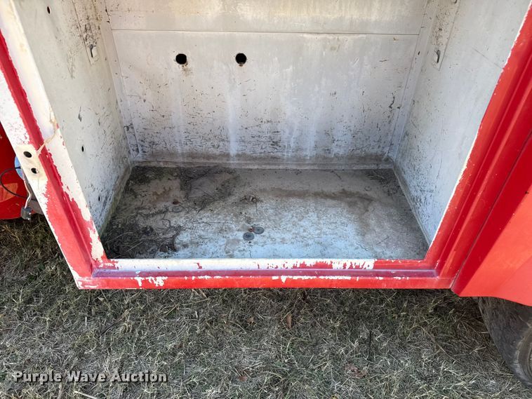 image for item DJ7876 2011 Dodge Ram 5500 Crew Cab utility / service truck