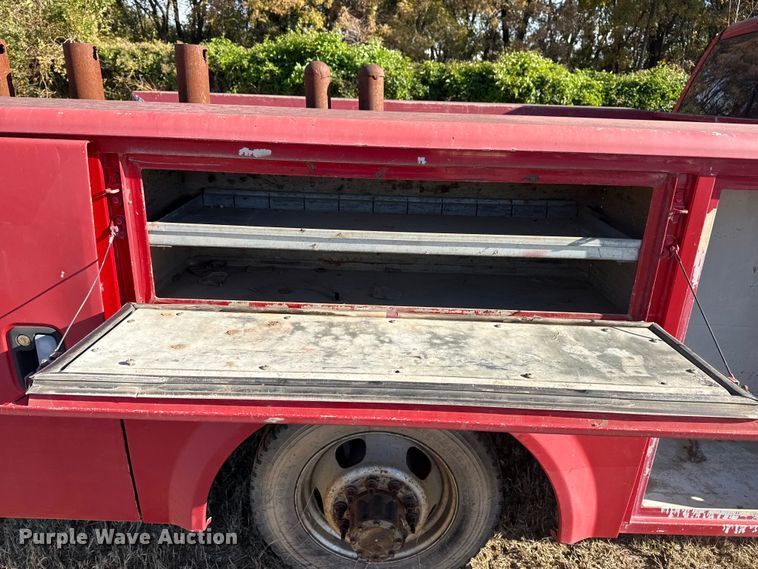 image for item DJ7876 2011 Dodge Ram 5500 Crew Cab utility / service truck