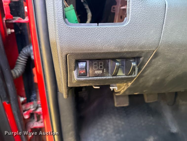 image for item DJ7876 2011 Dodge Ram 5500 Crew Cab utility / service truck