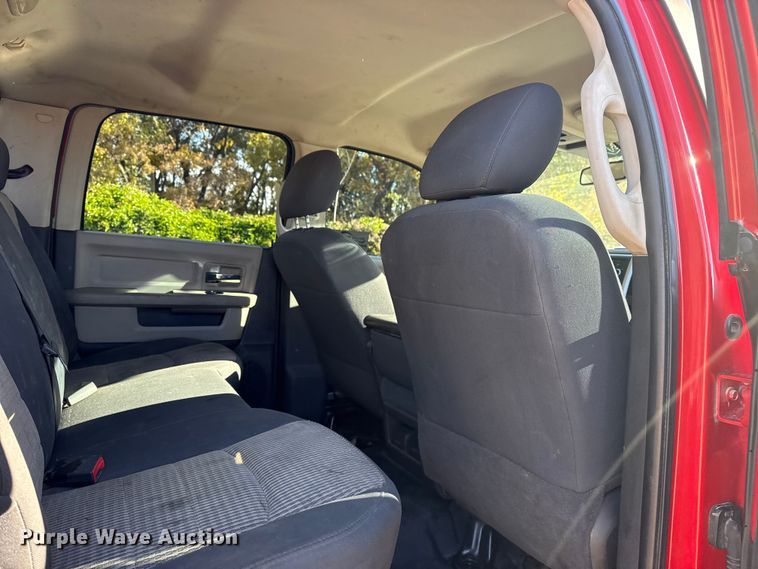 image for item DJ7876 2011 Dodge Ram 5500 Crew Cab utility / service truck