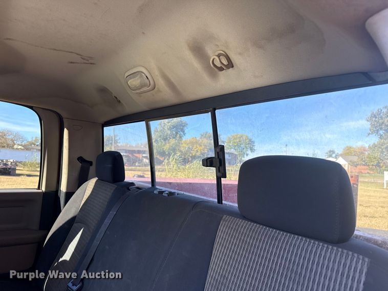 image for item DJ7876 2011 Dodge Ram 5500 Crew Cab utility / service truck