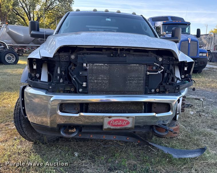 image for item DJ7877 2012 Dodge Ram 5500 Crew Cab flatbed truck