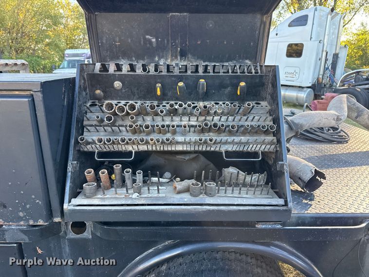 image for item DJ7877 2012 Dodge Ram 5500 Crew Cab flatbed truck