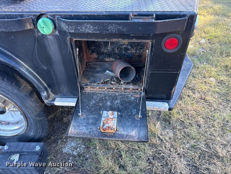 image for item DJ7877 2012 Dodge Ram 5500 Crew Cab flatbed truck