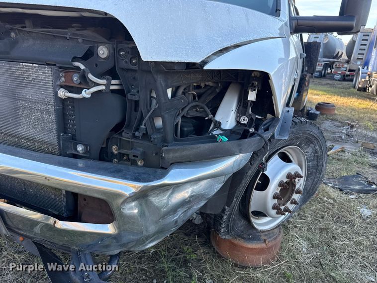 image for item DJ7877 2012 Dodge Ram 5500 Crew Cab flatbed truck