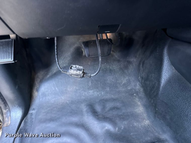 image for item DJ7877 2012 Dodge Ram 5500 Crew Cab flatbed truck