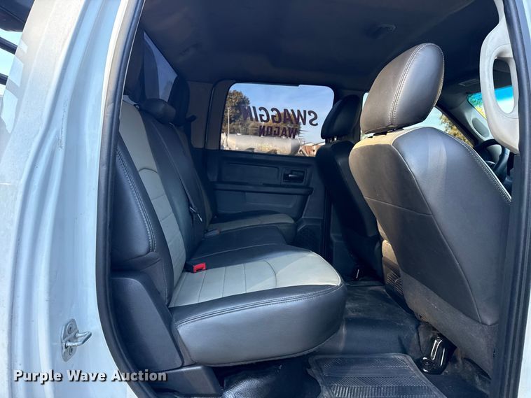 image for item DJ7877 2012 Dodge Ram 5500 Crew Cab flatbed truck